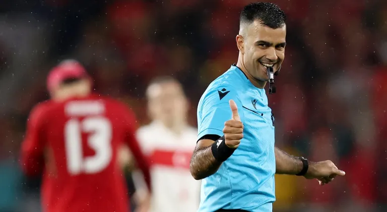 Belçika-Türkiye Maçında Düdük Rohit Saggi'de