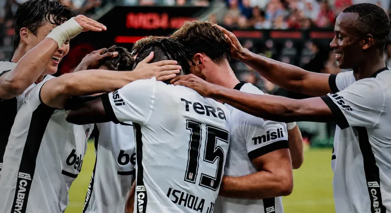 Beşiktaş'dan Avrupa'da Güç Gösterisi! Midtjylland'ı Eleyip 3. Ön Eleme Turuna Yükseldi