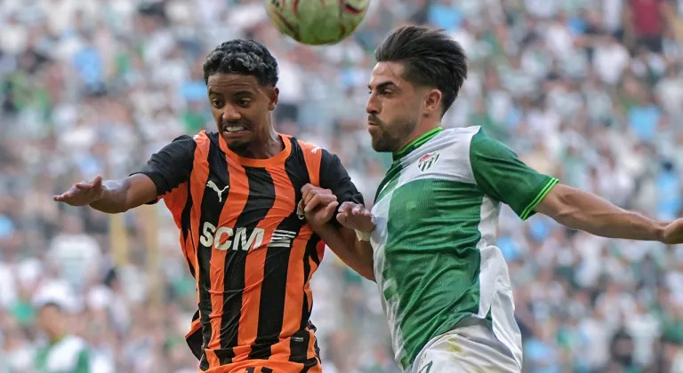 Bursaspor ile Shakhtar Donetsk Yenişemedi! 37 Bin Taraftar Önünde Dostluk Kazandı