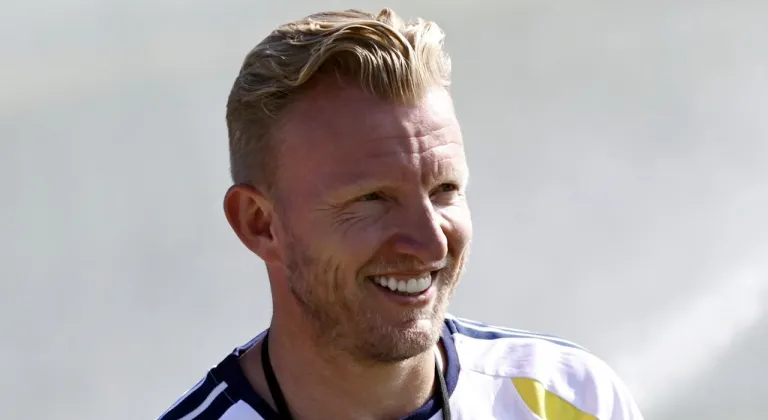 Fenerbahçe’de Geçici Teknik Sorumlu Dirk Kuyt Oldu!