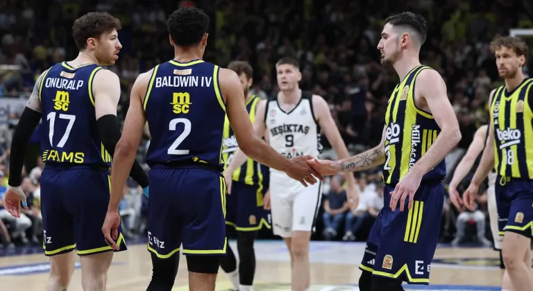 Final Serisinde Fenerbahçe Beko Fırtınası! Beşiktaş'a Şans Tanımadı