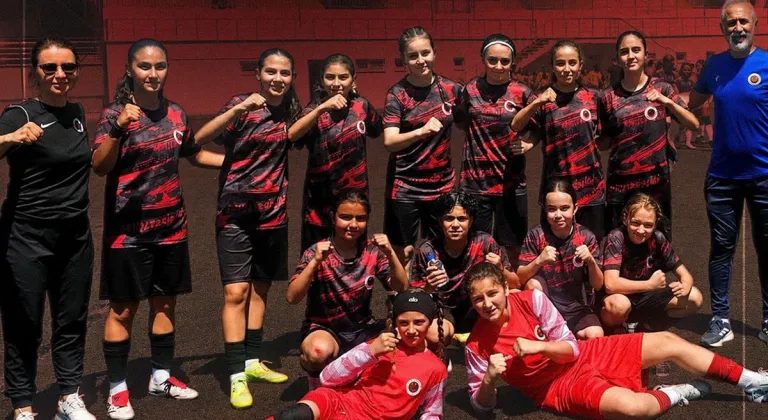 Gençlerbirliği U13 Kız Takımı'ndan Muhteşem Başarı!