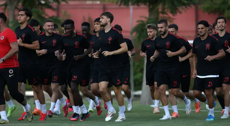 Lider Gençlerbirliği, Erzurumspor FK Maçına 2 Eksik İle Hazır